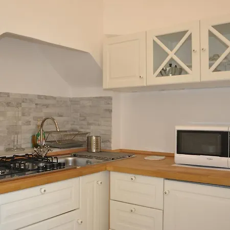 Bed & Breakfast Brezza Di Mare 4*