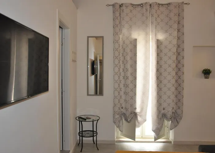 Brezza Di Mare Oda ve Kahvaltı 4*